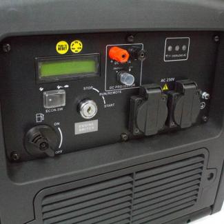 Hyundai HY3200SEi 3200W Portable Inverter Generator Remote start